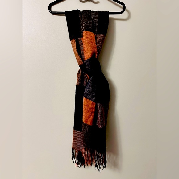 Scarf - Picture 2 of 2